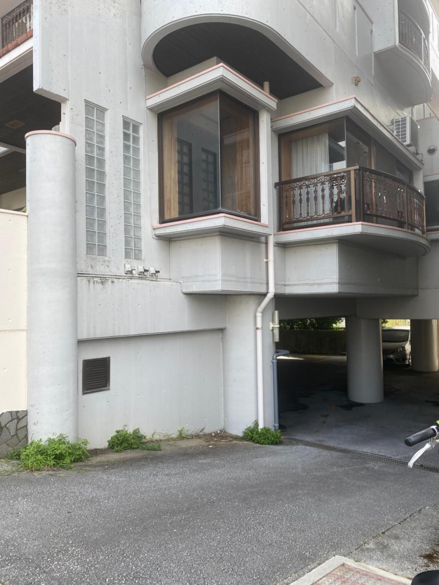 Joyful Rose Apartamento Ginowan Exterior foto